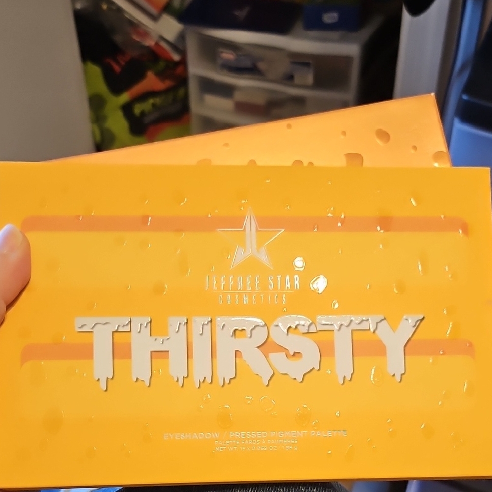 Jeffree Star Thirsty Palette in Bold Orange